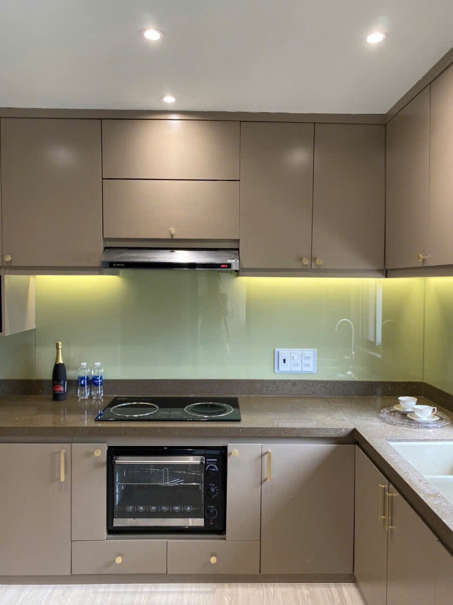 khong gian bep rong rai 11 - Giá mua bán căn hộ 3pn số 03 tòa A chung cư Mỹ Khánh 1A phường Tân Hưng T10/2026
