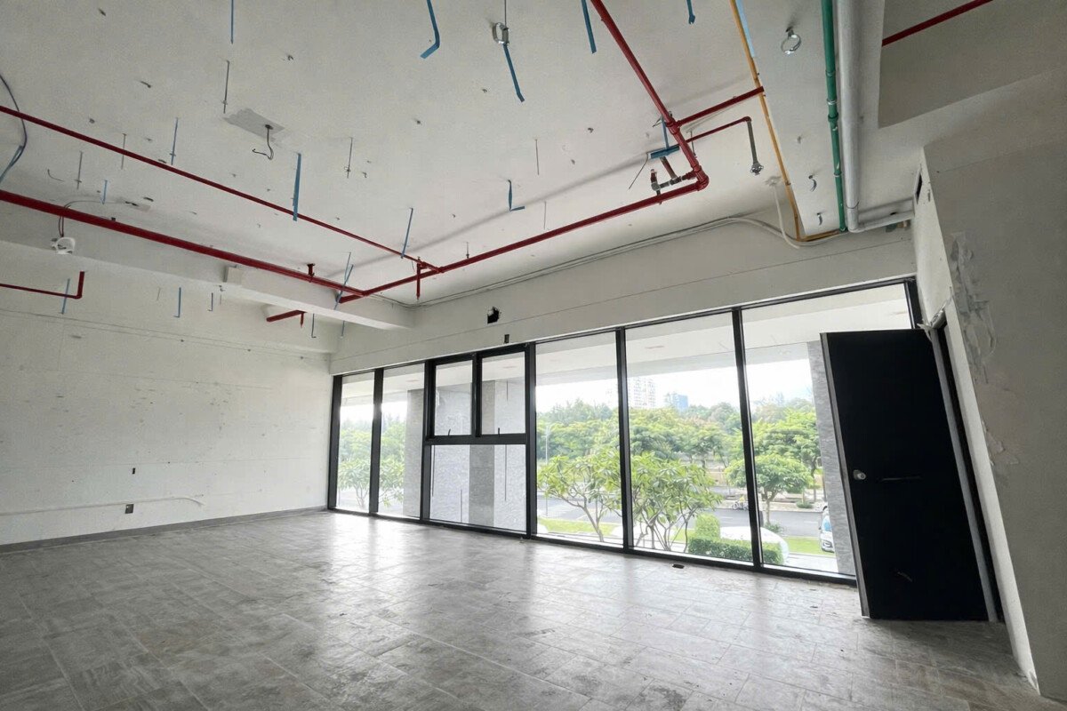 khong gian lau 1 shophouse - Giá cho thuê Shophouse khối đế Midtown m7 phường Tân Mỹ T9/2026