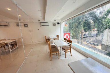 Giá cho thuê tòa nhà nguyên căn 6pn có thang máy Nội khu Hưng Gia phường Tân Hưng T9/2026