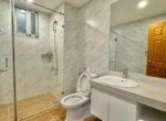 nha-cho-thue-co-2wc-day-du-thiet-bi-nhu-hinh