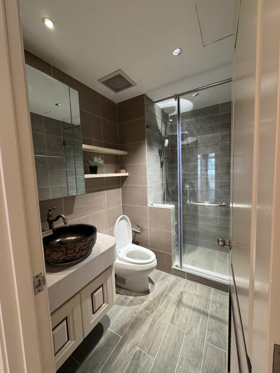 nha co 3wc hoan thien cao cap nhu hinh - Giá mua bán căn hộ 4pn tòa D chung cư Riverside Residence phường Tân Mỹ T9/2026