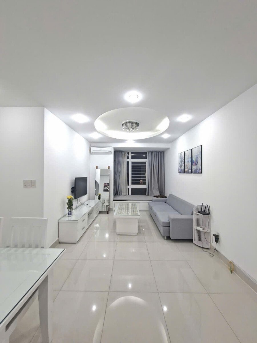 nha dep - Cho thuê căn hộ Sky Garden 3. DT 70m2 Tone trắng- 2 Phòng ngủ-2wc- Giá thuê 16 Triệu/Tháng