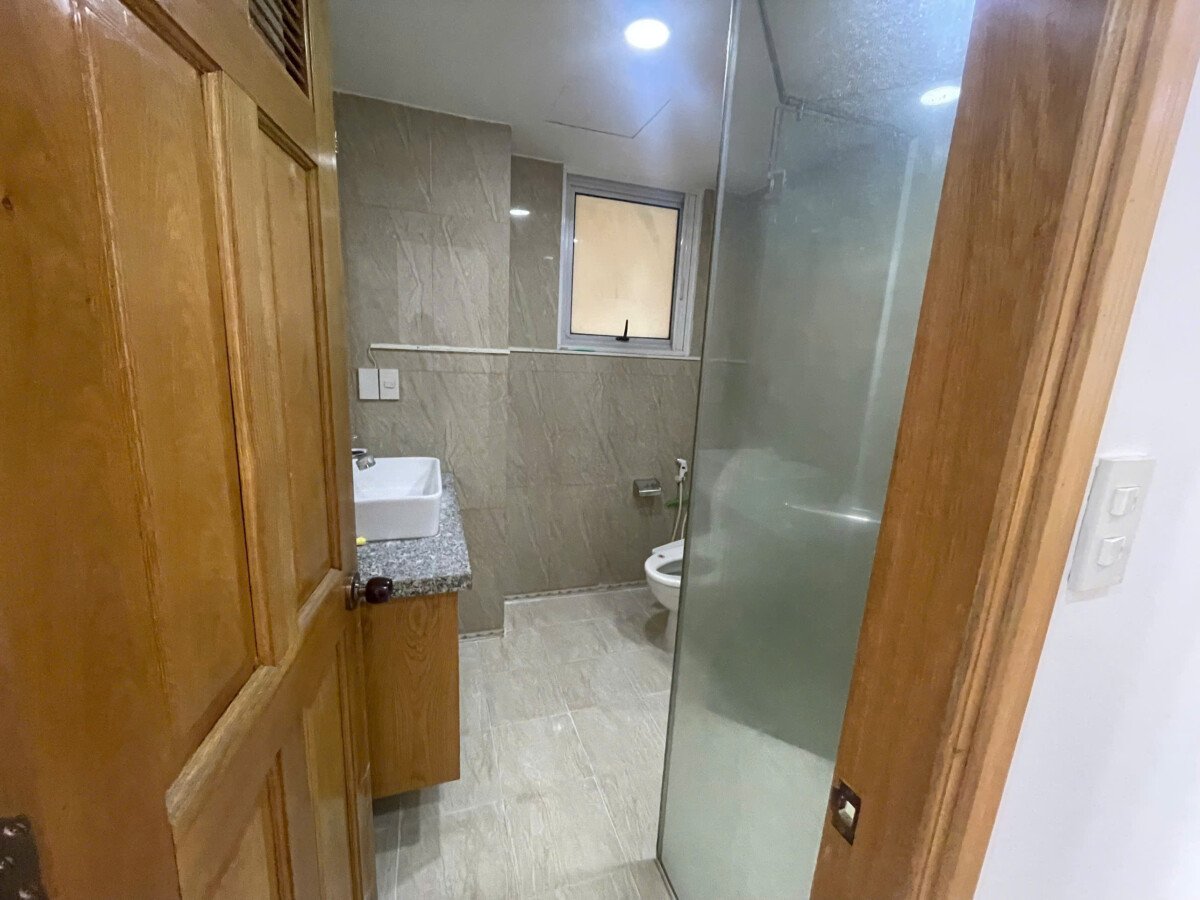 nha tam dung - Giá cho thuê căn hộ 3pn view hồ bơi tòa D chung cư Happy Valley phường Tân Hưng T9/2026