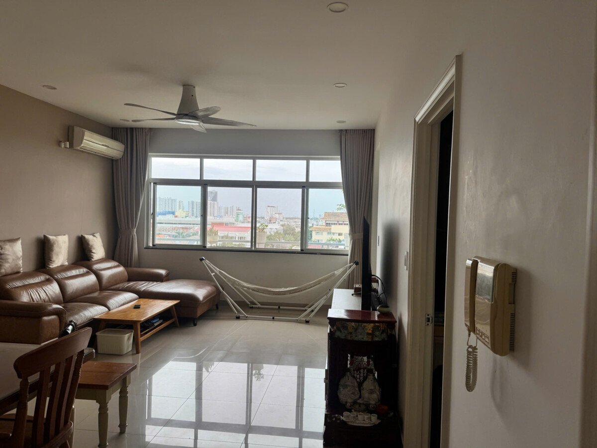 phong khach can ho ban 16 - Giá mua bán căn hộ 3pn tòa A chung cư Cảnh Viên 1 phường Tân Mỹ T9/2026