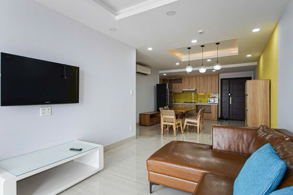 phong khach can ho ban 17 - Giá mua bán căn hộ 3pn số 01 tòa C chung cư Scenic Valley 1 phường Tân Mỹ T9/2026