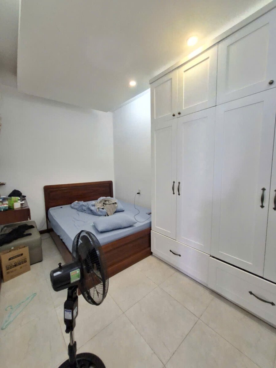 phong ngu 1 1 - Cho thuê căn hộ Sky Garden 2. DT 81m2 Thiết kế 3 Phòng ngủ-2wc- Nội thất như hình- Giá 13 Triệu/Tháng
