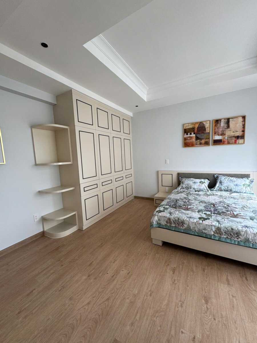 phong ngu thu 2 - Giá mua bán căn hộ 4pn tòa D chung cư Riverside Residence phường Tân Mỹ T9/2026