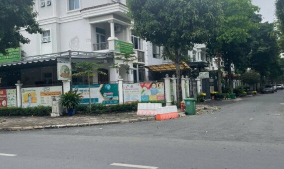 vi tri biet thu goc duong tan phu va noi khu nam vien 570x340 - Trang chủ