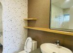 wc-can-ho-can-ban