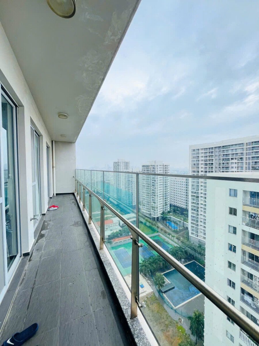 1792395320132 1512021236808287539 g5065292182374147971 h - Cho thuê căn hộ Scenic Valley 1. DT 118m2 Thiết kế 3 phòng ngủ-2wc. View hồ bơi Giá thuê 32 Triệu/Tháng