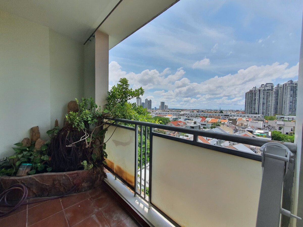 balcony phong khach can ho 1 - Cho thuê căn hộ 2pn chung cư Mỹ Viên phường Tân Mỹ giá 16tr/tháng