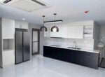 bep rong rai 150x110 - Giá mua bán căn hộ 3pn chung cư Saigon South Residences Nhà Bè T10/2026