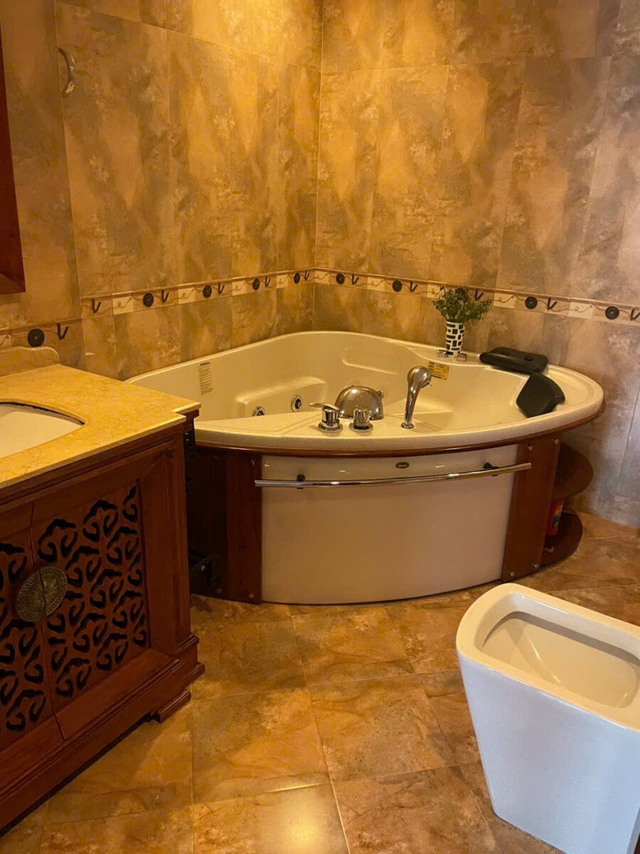 biet thu ban co 4wc day du thiet bi ve sinh - Giá gián gấp nhà Biệt thự 4pn Nội khu Hưng Thái 1 giá 31 tỷ