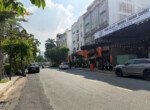 day nha pho lien kek 150x110 - Bán nền đất góc R3.12 đường Phan Khiêm Ích Phú Mỹ Hưng giá 62 tỷ