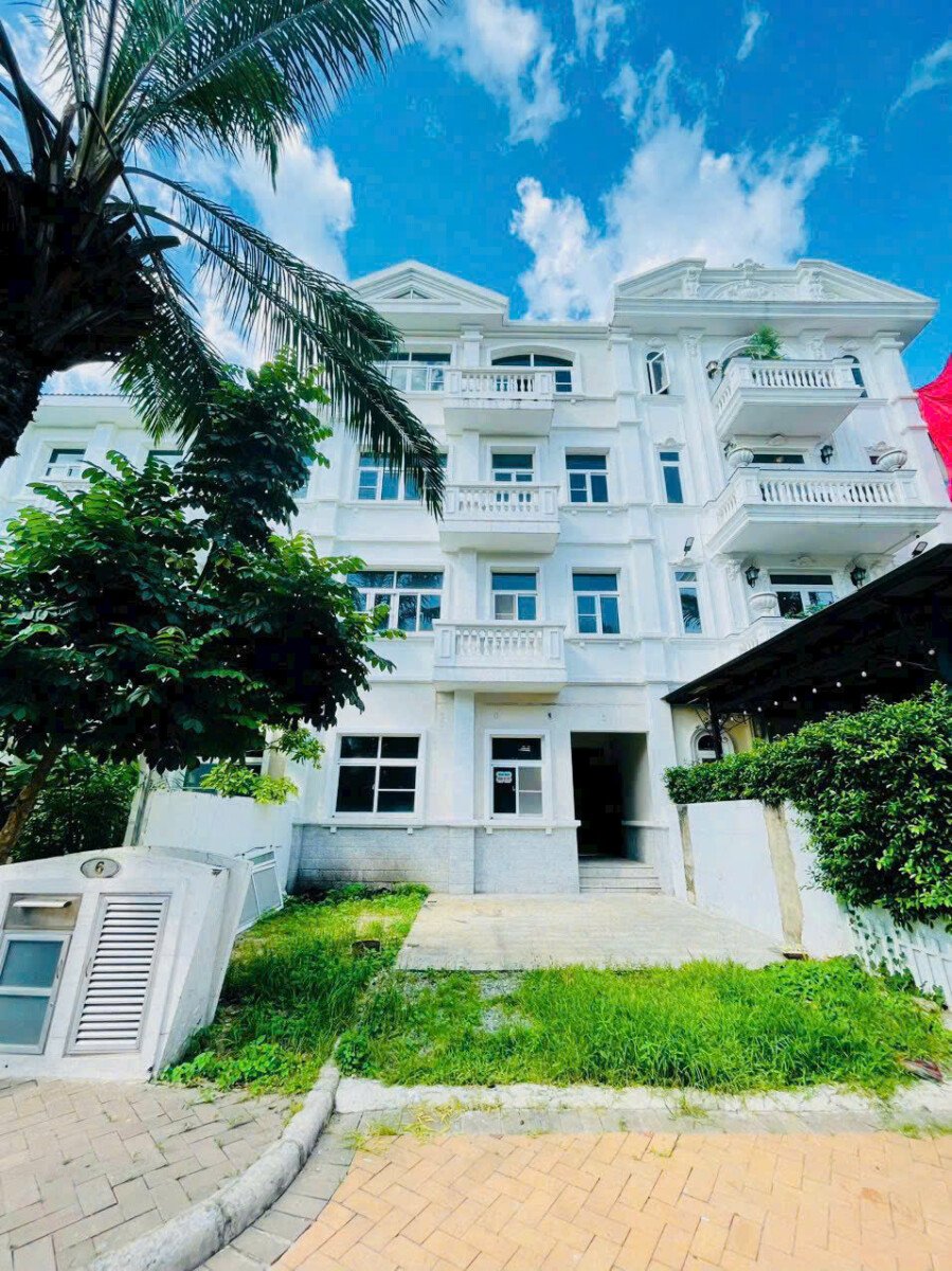 hinh anh ban biet thu chateau phu my hung - Bán Biệt thự Chateau Phú Mỹ Hưng, diện tích 195m2, giá 79 tỷ