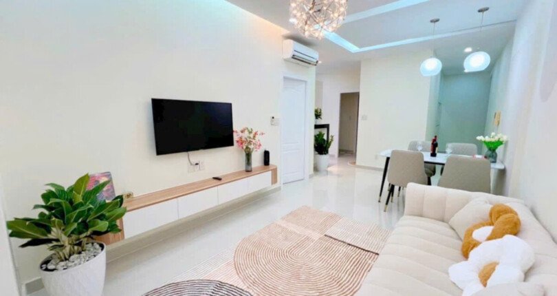 Cho thuê căn hộ 2pn tòa 12b chung cư Sky Garden 3 phường Tân Hưng giá 19tr/tháng