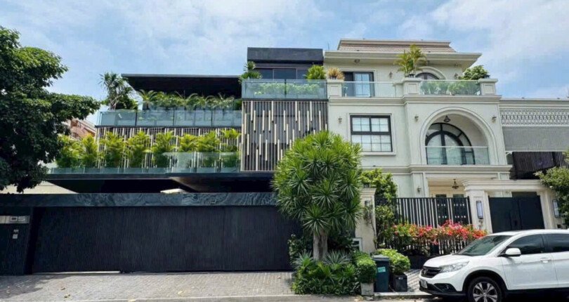Giá mua bán nhà Biệt thự 4pn Đường số 19 Khu Phú Mỹ Hưng phường Tân Mỹ T10/2026