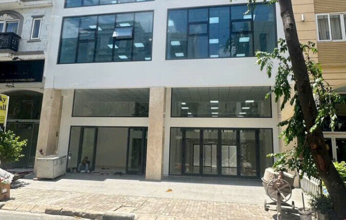 Cho thuê tòa nhà văn phòng Nội khu Hưng Gia 4 phường Tân Hưng T10/2026