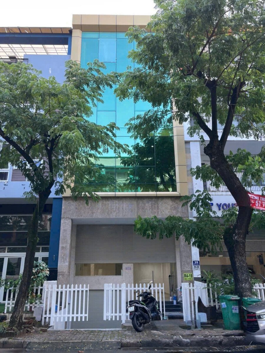 hinh cho thue toa nha van phong khu hung gia phu my hung - Cho thuê tòa nhà văn phòng đường Đặng Đại Độ khu Hưng Gia giá 70tr/tháng
