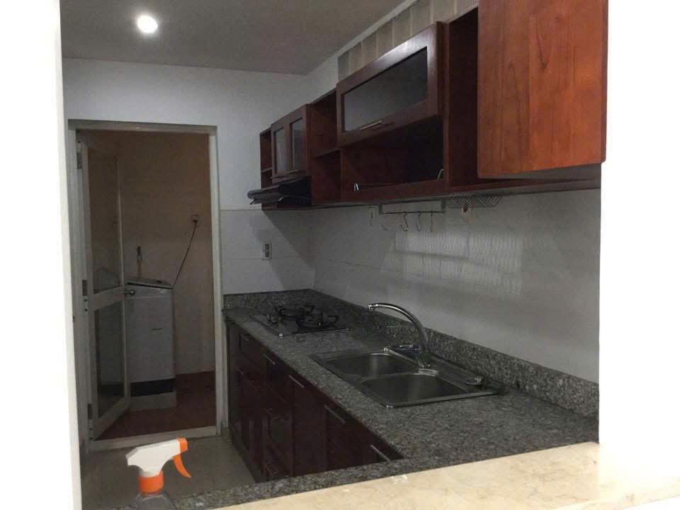 khong gian bep 3 - Cho thuê căn hộ 3pn tòa A chung cư Cảnh Viên 1 giá 20tr/tháng