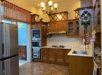 khong gian bep rong rai 150x110 - Giá gián gấp nhà Biệt thự 4pn Nội khu Hưng Thái 1 giá 31 tỷ