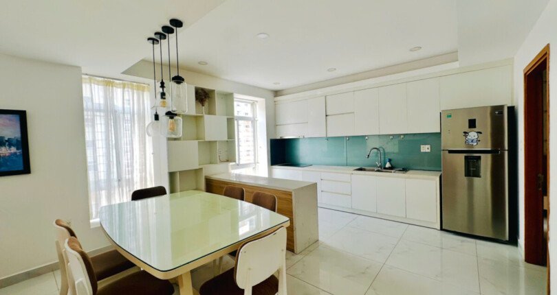 Giá cho thuê căn hộ Penthouse 3pn tòa 6A chung cư Sky Garden 3 phường Tân Hưng T10/2026