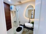 nha-co-2-toilet-hoan-thien-noi-that-dep