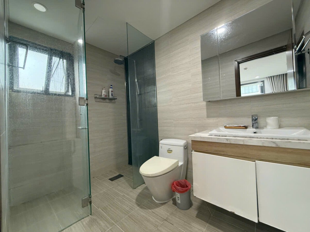 nha co 2 wc hoan thien dep - Giá mua bán căn hộ 2pn số 05 tòa C chung cư Green Valley phường Tân Mỹ T10/2026