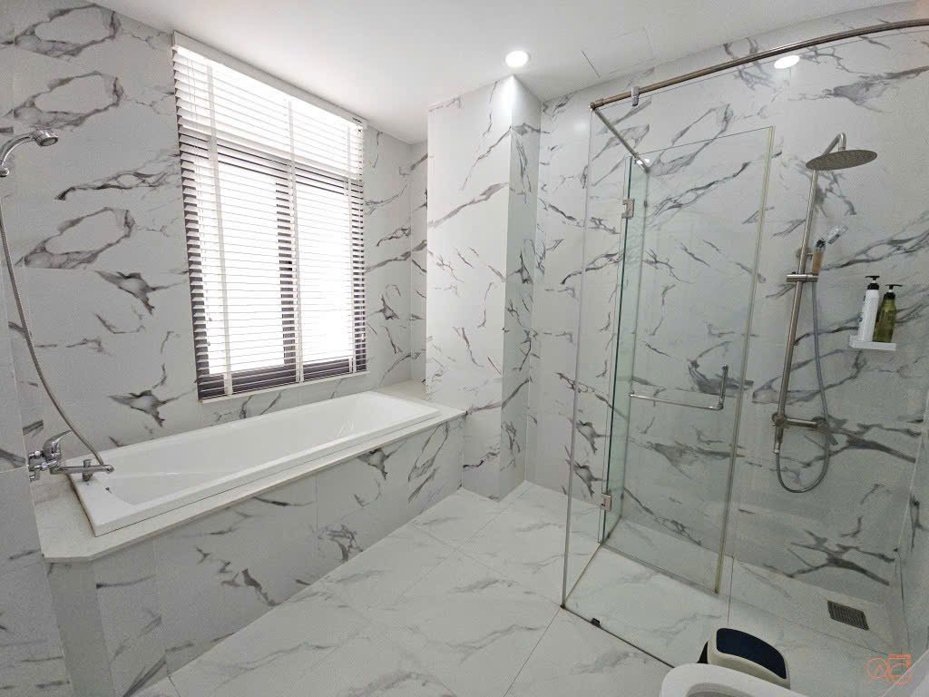 nha co 6 wc hoan thien nhu hinh - Giá cho thuê nhà Biệt thự 6pn có hồ bơi đường Nguyễn Thị Thập phường Tân Hưng T10/2026