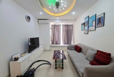 Bán căn hộ 70m2, chung cư Sky Garden 3, giá 4.550 tỷ, đầy đủ nội thất, tầng cao.