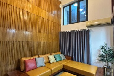 Cần cho thuê căn hộ Duplex Sky Garden 1 89m2, + 40m lửng, giá 25tr/tháng.