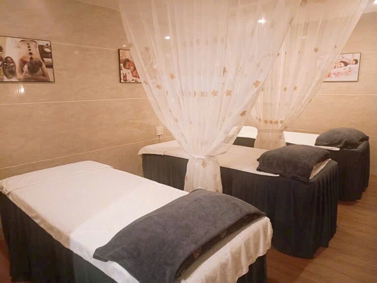 phong thu gian - Cho thuê khách sạn 26 phòng đường Cao Triều Phát Hưng Gia 4 giá 365tr/tháng