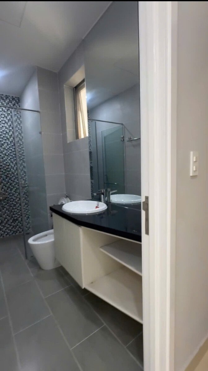 shophouse co toilet hoan thien - Giá cho thuê Shophouse tòa E chung cư Midtown phường Tân Mỹ t10/2026