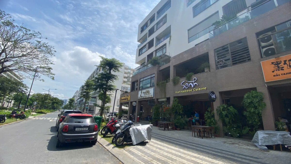 shophouse khoi de chung cu panorama - Bán Shophouse The Panorama đường Tôn Dật Tiên giá 27 tỷ