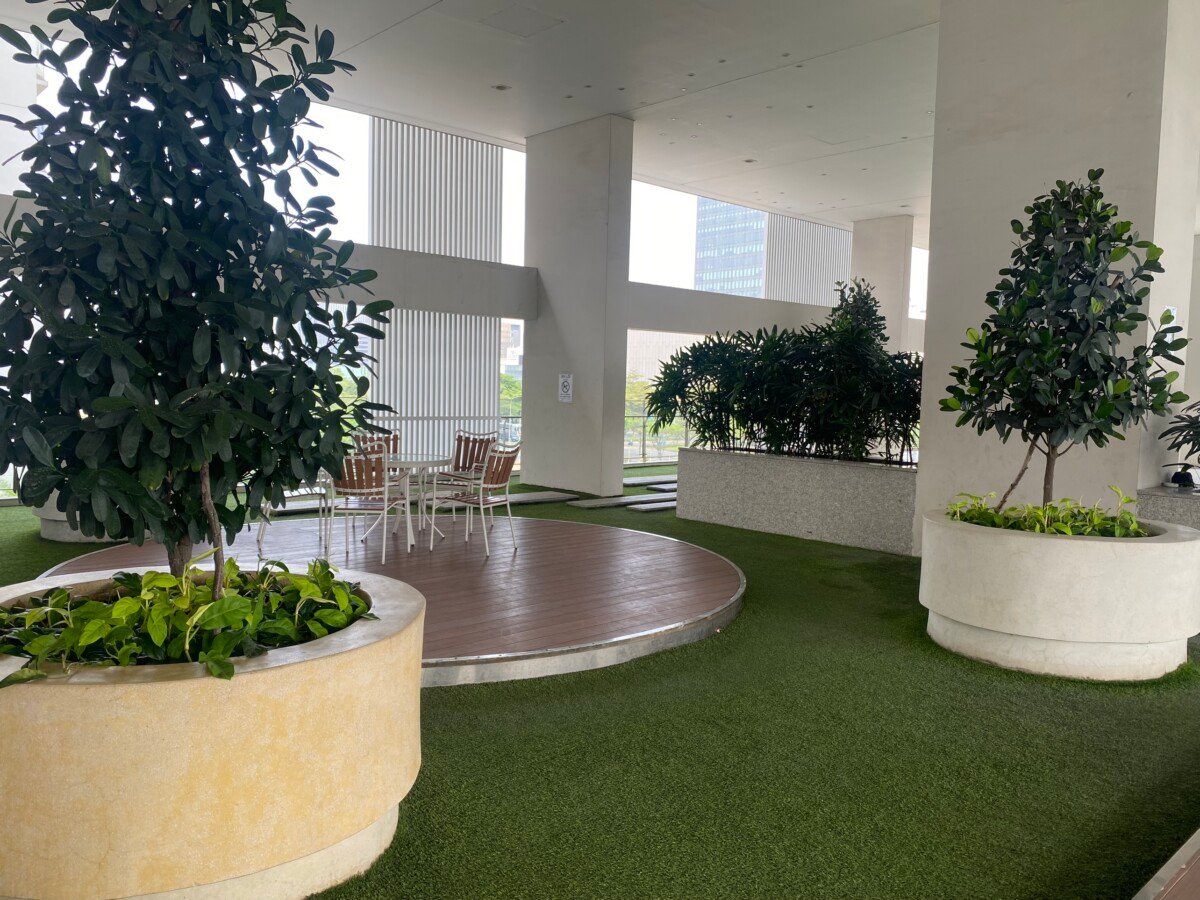 tang san vuon - Bán nhanh căn hộ 71m2, chung cư Scenic Valley 1, giá 5.9 tỷ, đầy đủ nội thất.