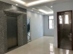 thang may trong toa nha 150x110 - Giá cho thuê văn phòng đường Phan Khiêm Ích khu Hưng Gia phường Tân Hưng t10/2026