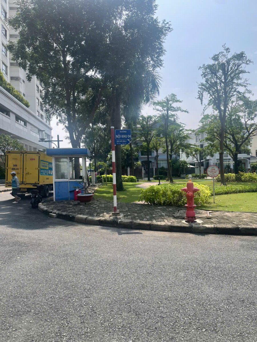 vi tri biet thu gan cong vien noi khu my van 2 - Bán nhà Biệt thự 4pn đường Nội khu Mỹ Văn 2 Phú Mỹ Hưng phường Tân Mỹ giá 50 tỷ