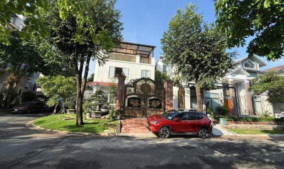 vi tri biet thu goc duong lon 1 570x340 - Trang chủ